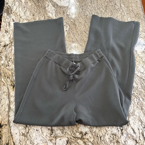 Spanx AirEssentials Wide Leg Pant - Picture 2 of 4